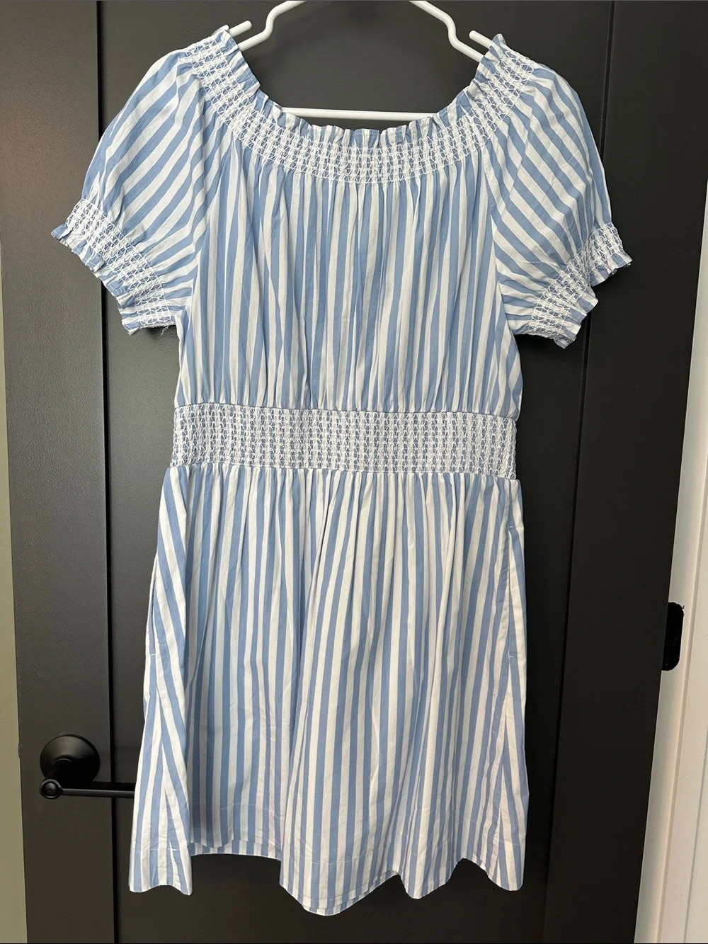 J.Crew Smocked Puff-sleeve Cotton Poplin Dress in Stripe